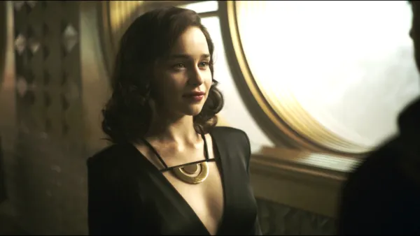 Pranešama, kad Emilia Clarke grįžta kaip Qi'Ra Obi-Wan šou